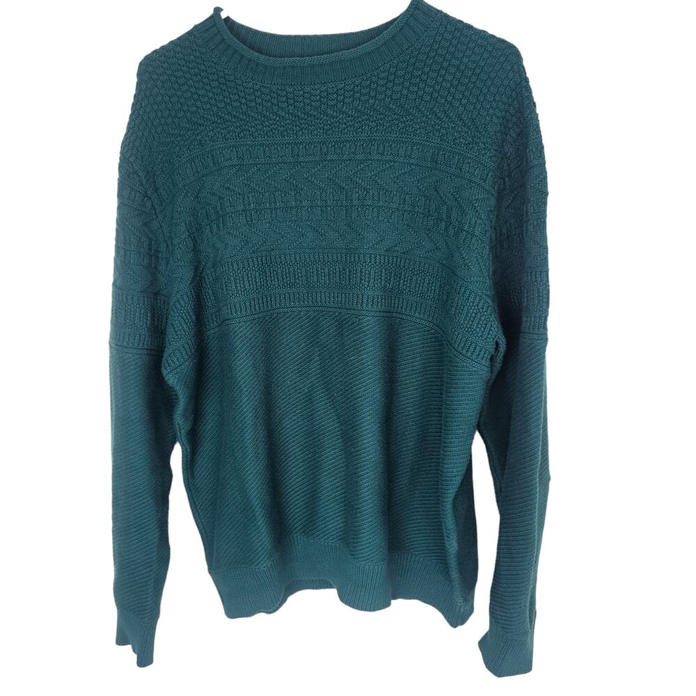 J. Peterman Mens Cable Knit Fisherman Sweater Size L Crew Neck Pullover Preppy